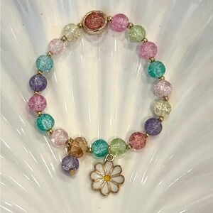 Multicolor Crackle Glass Beaded Bracelets With Daisy Charm NWOT